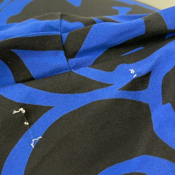 Étienne Aigner Sleeveless Silk Blouse Top Blue Black  Size Various - Picture 11 of 12